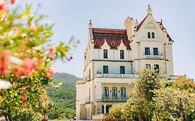 Chateau De Valmy - Chambres D'Hotes